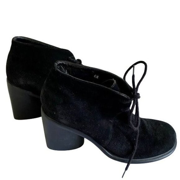 DKNY Black Lace up Ankle Boot Booties Size 6.5 - Picture 1 of 6